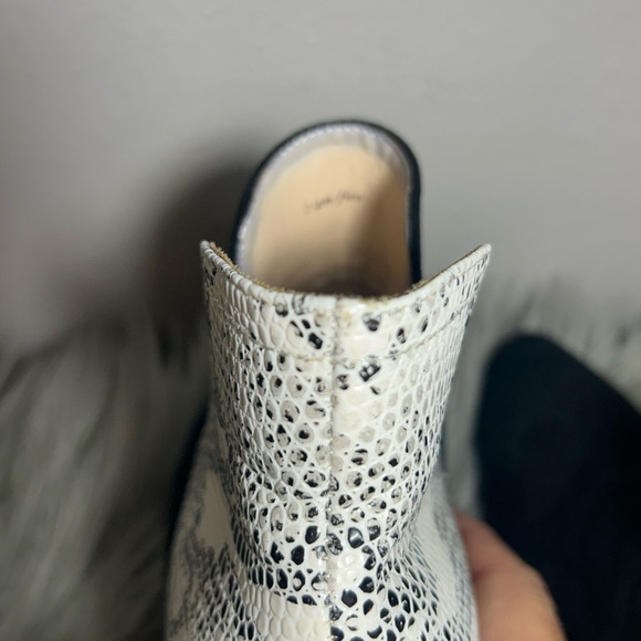 Mercy Made Jillian Bootie Vegan Black Size 6.5 - Picture 13 of 15